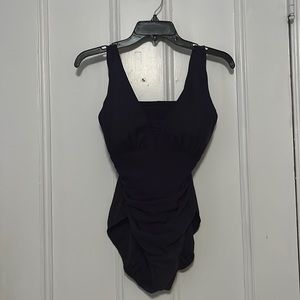 LE Grecian Tummy Control Swimsuit 12P